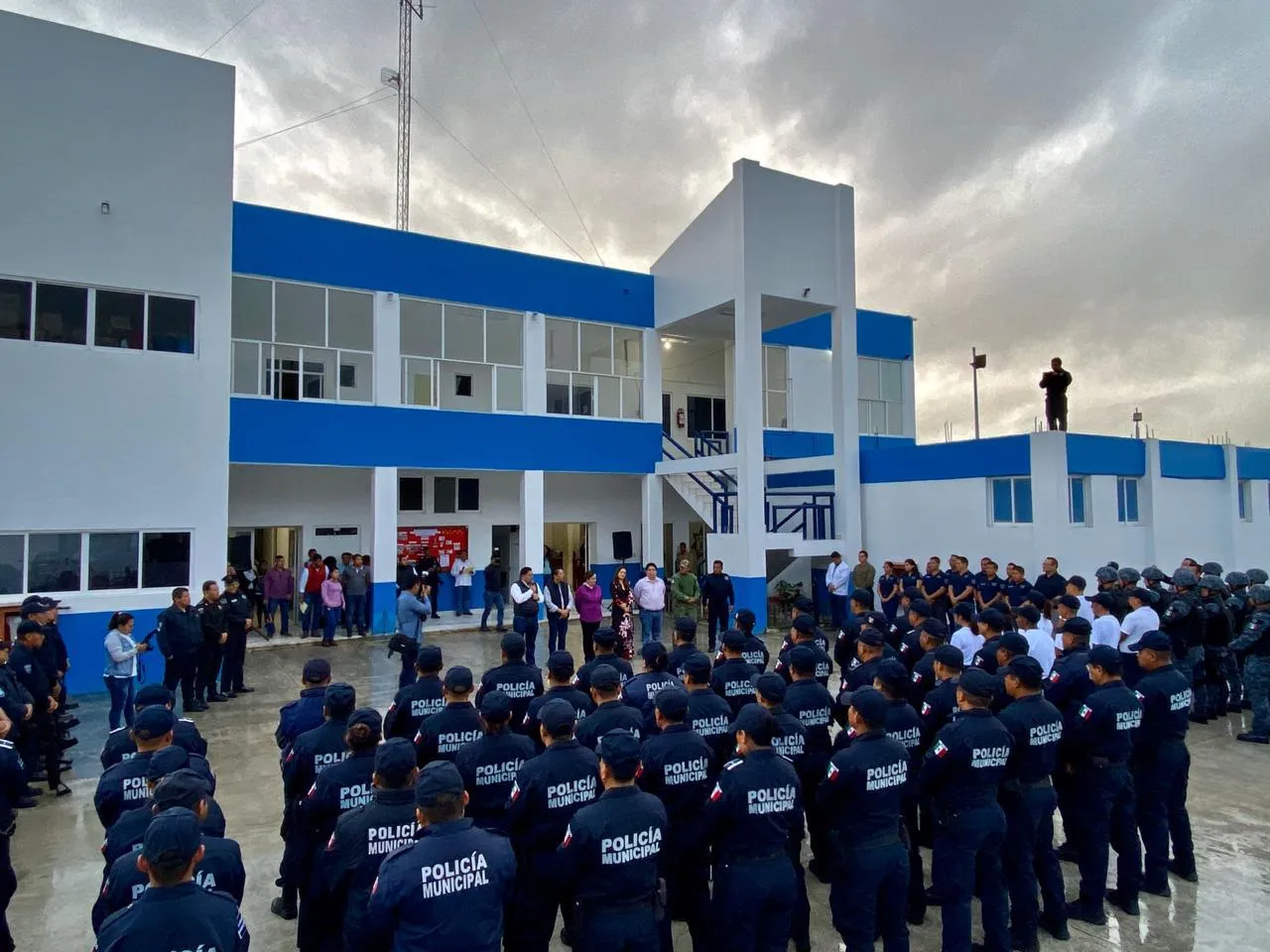 Exhorta Llaven a líderes productivos a coadyuvar en la gobernabilidad estatal
