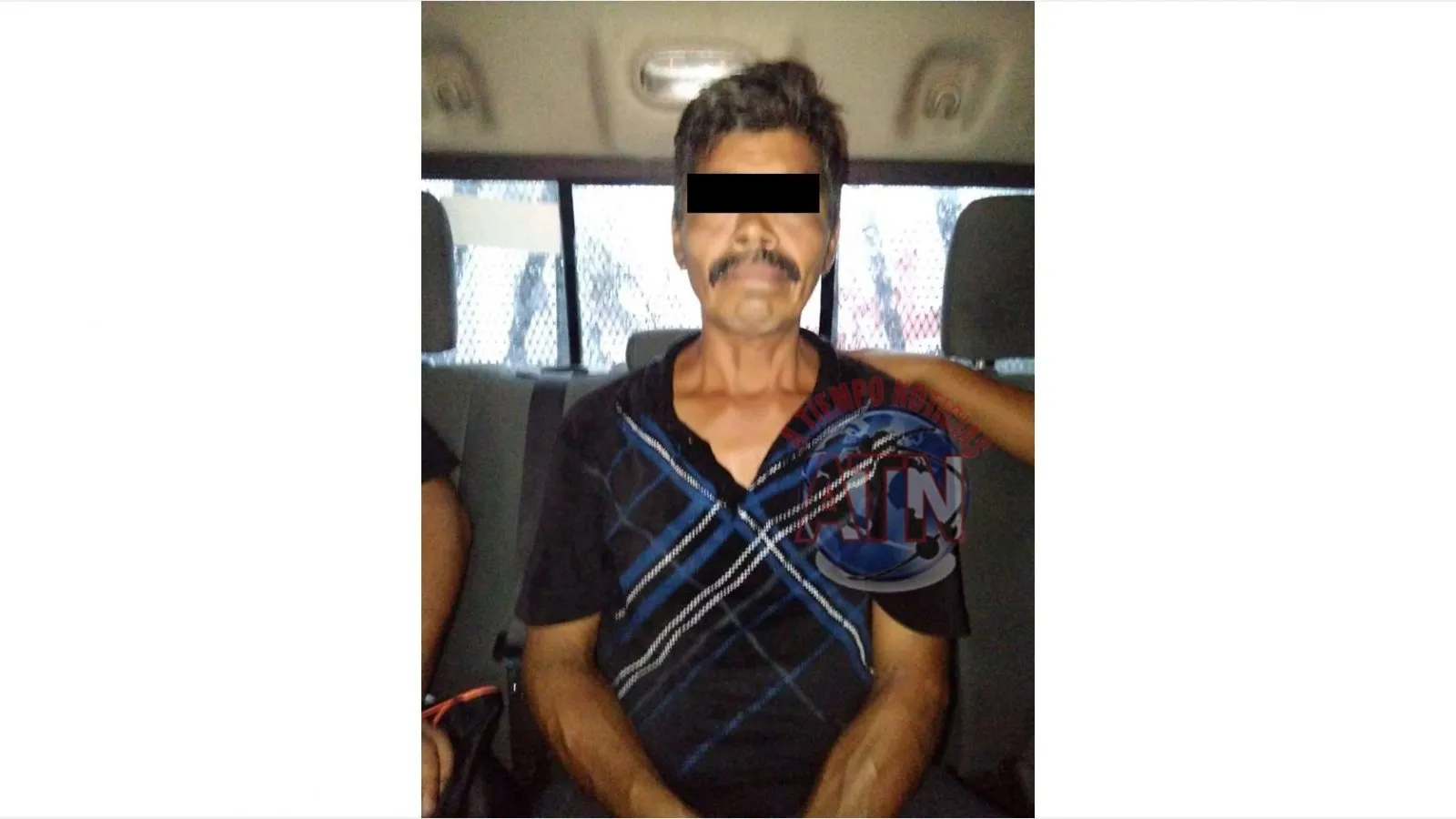 No aguantó el calor e intentó robar un six pack de un Oxxo
