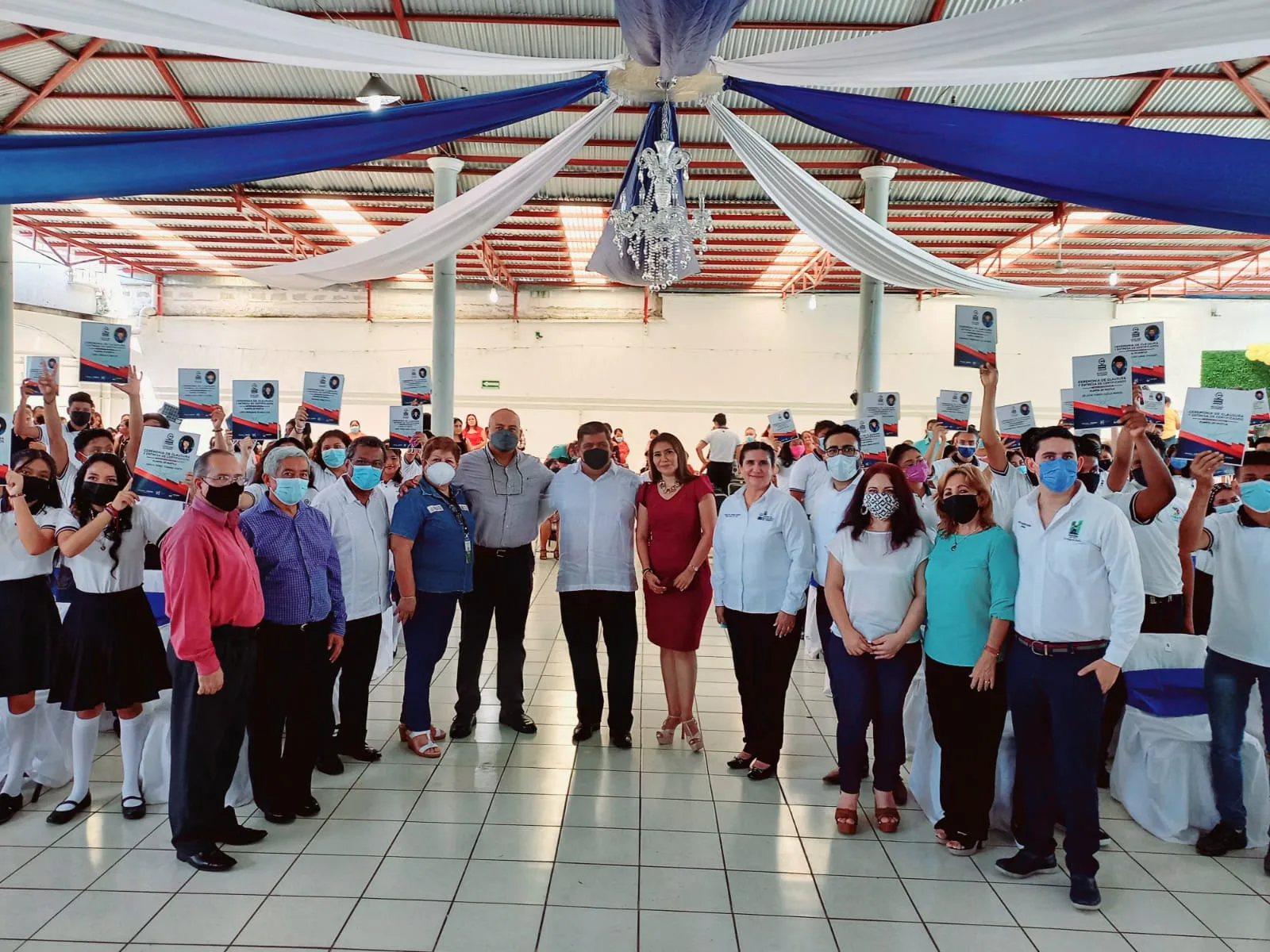 El Colegio de Bachilleres de Chiapas Plantel 251 Huixtla realizó el acto de clausura del fin de cursos