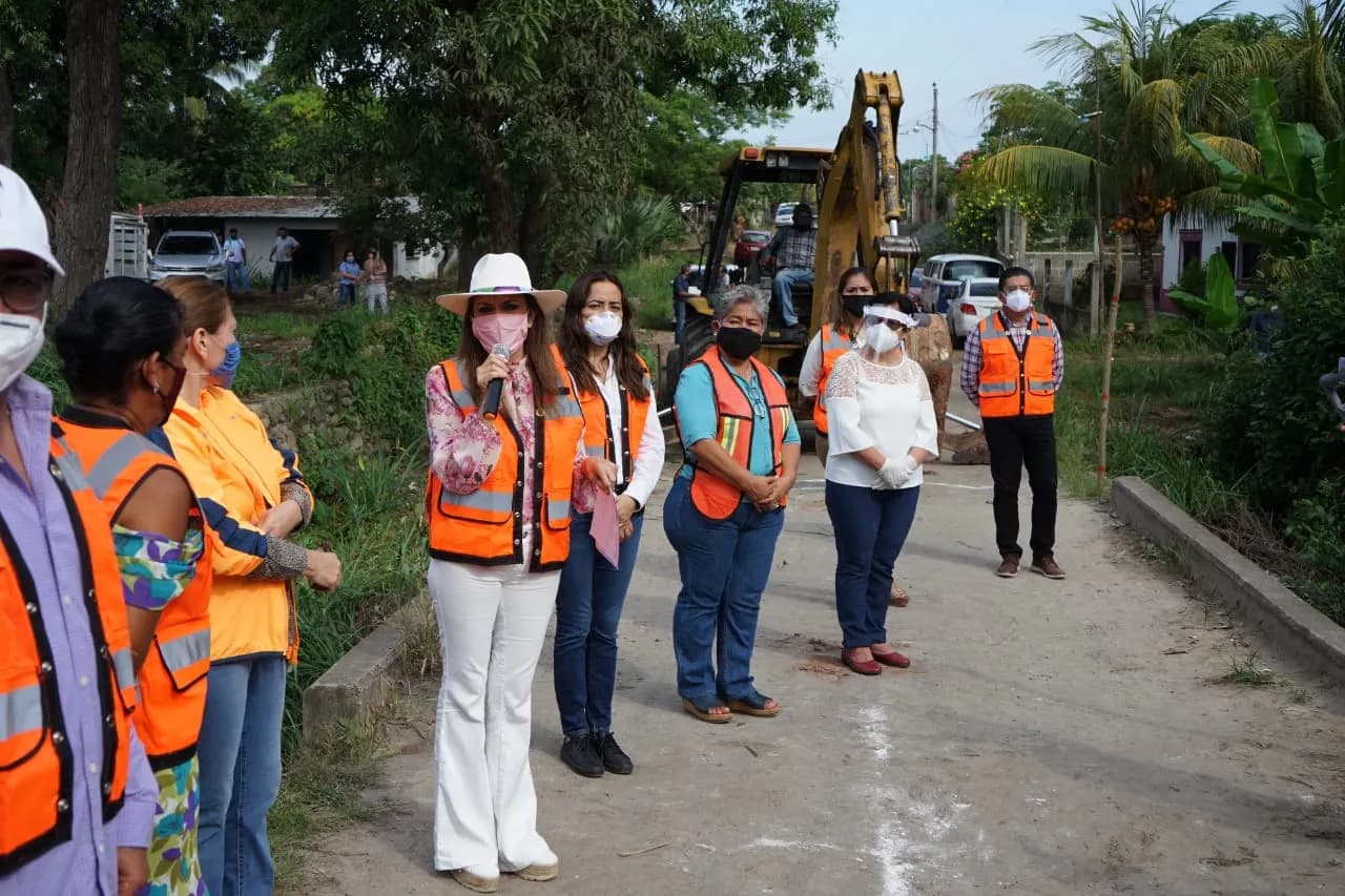 AYUNTAMIENTO DE TAPACHULA INICIA CONSTRUCCIÓN DE PUENTE VEHICULAR EN CANTÓN “ACAXMAN”