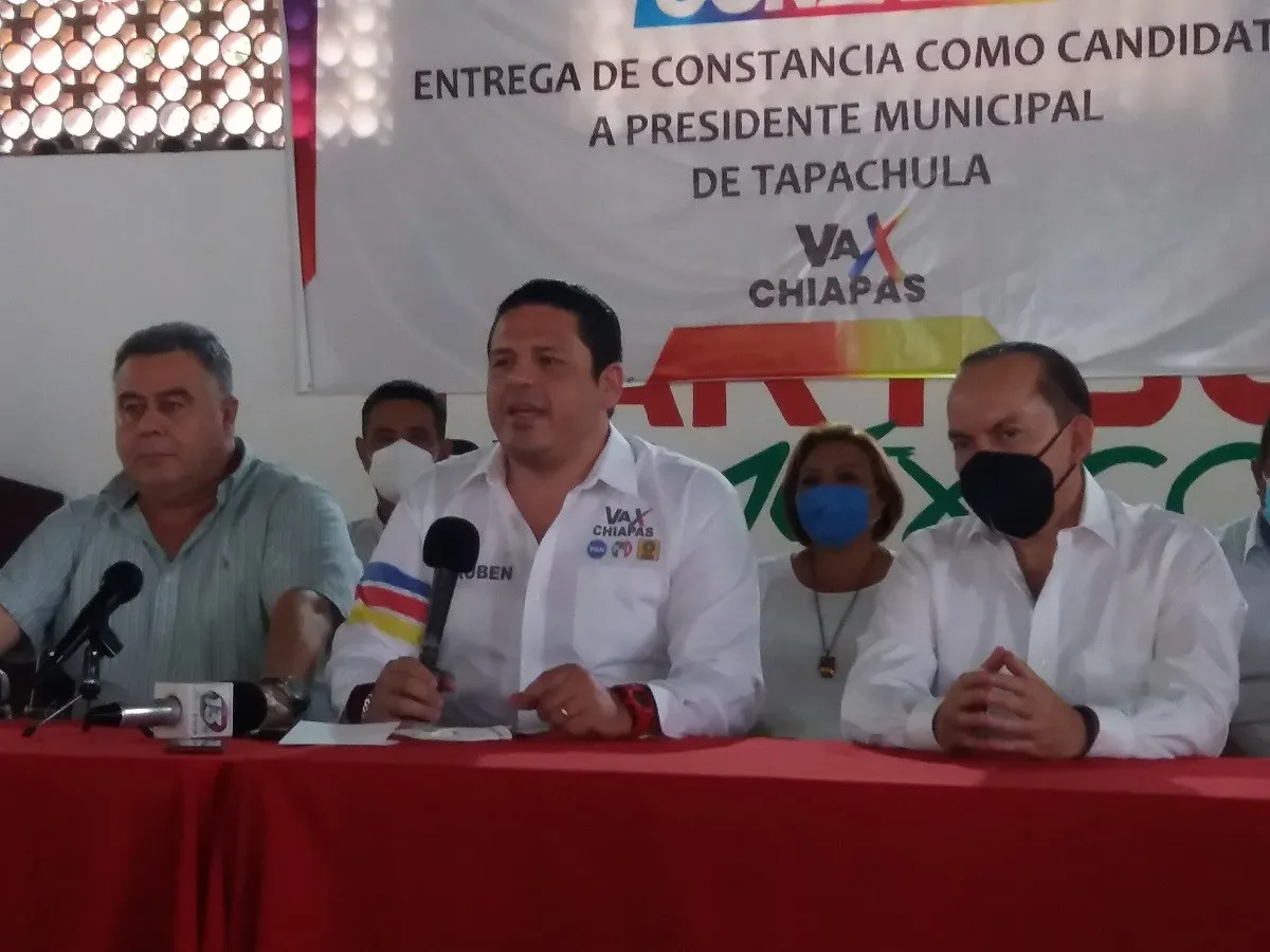 Oficial: Clemente Miguel López Zepeda, Es El Candidato A Diputado Federal Por El Distrito XII