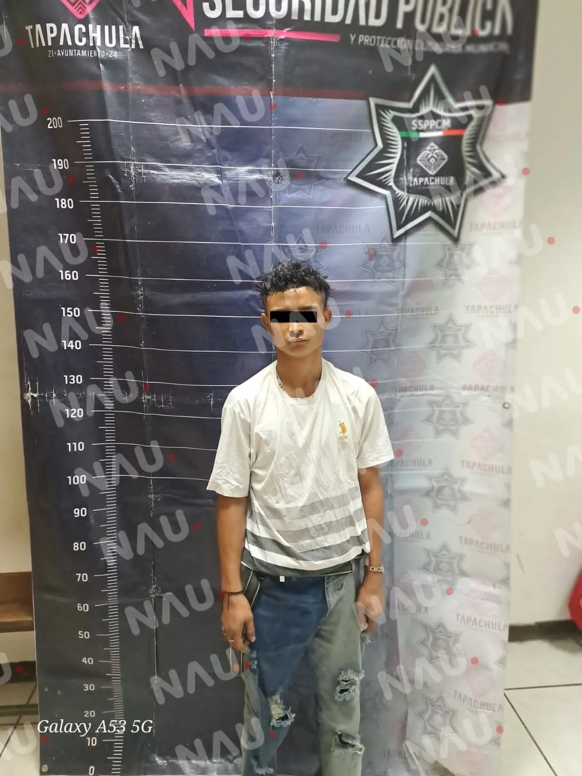 Detienen a dos hondureños y un mexicano con marihuana y cuchillo