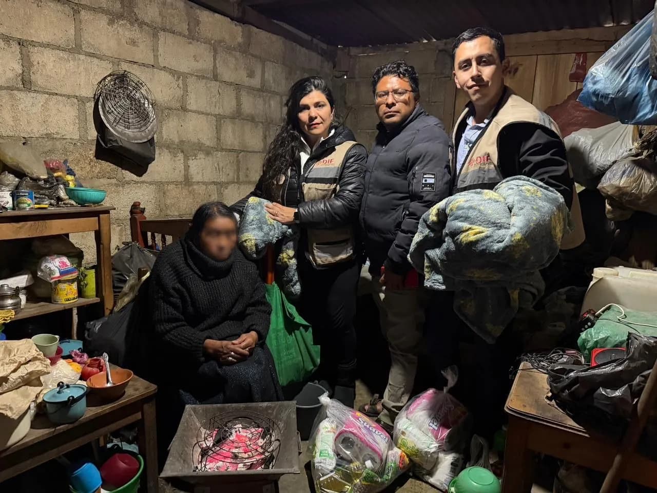 Ayuntamiento de San Cristóbal y DIF Municipal evitan desalojo de adulta mayor en San Cristóbal de Las Casas