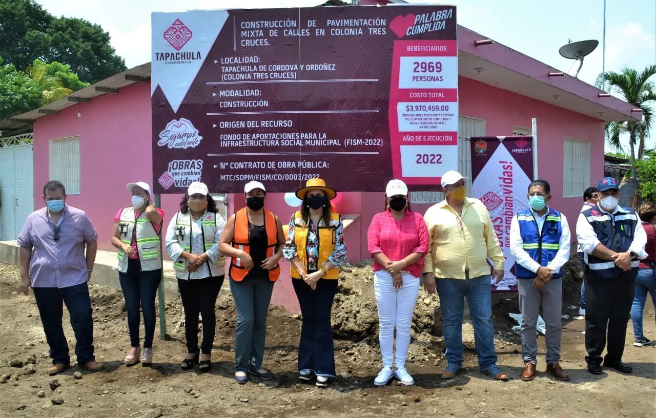 DAN BANDERAZO DE NUEVAS OBRAS EN COLONIAS DE TAPACHULA