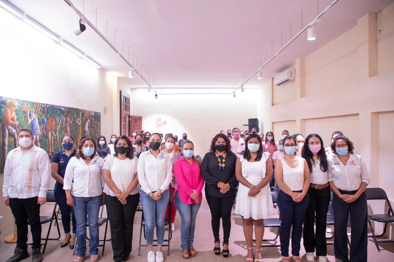 AYUNTAMIENTO DE TAPACHULA CONMEMORA ANIVERSARIO DEL SUFRAGIO FEMENINO EN MÉXICO