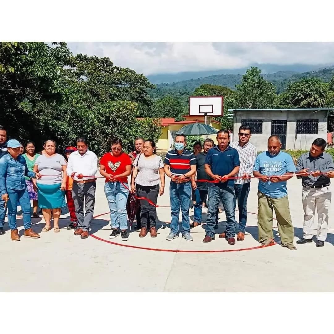 Unión Juárez. Unidos Sociedad y Gobierno, se logran importantes avances en materia de Obras Públicas, para las localidades más vulnerables.
