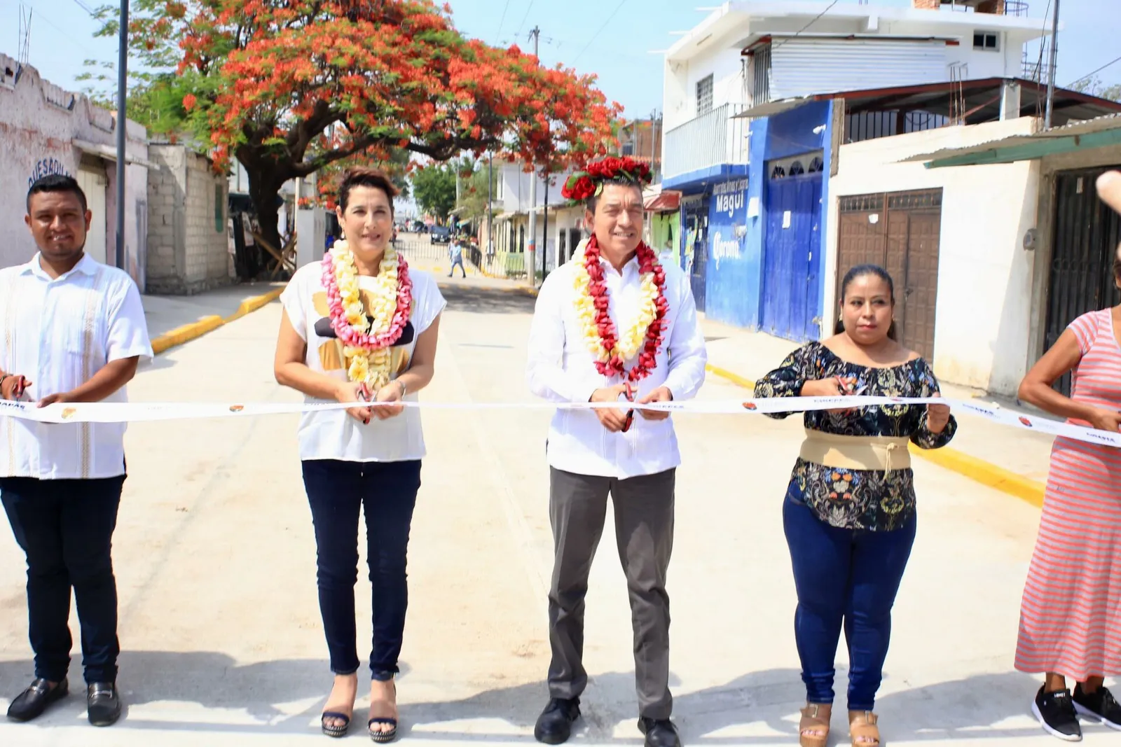 Inaugura Rutilio Escandón pavimentación y mejoramiento integral de la calle Oaxaca, en la colonia Las Granjas