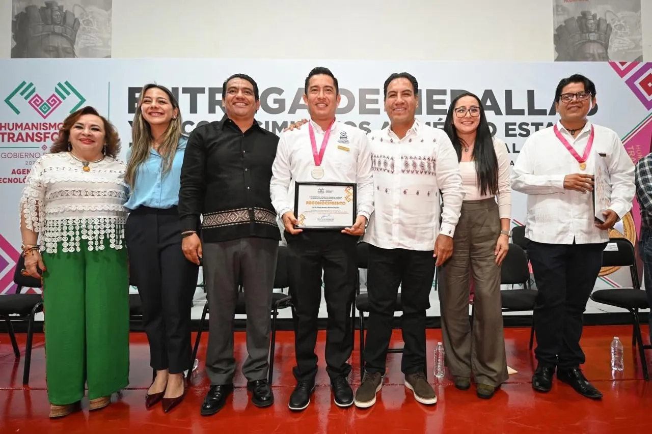 Reconoce Eduardo Ramírez a investigadoras e investigadores de Chiapas por sus aportaciones al desarrollo