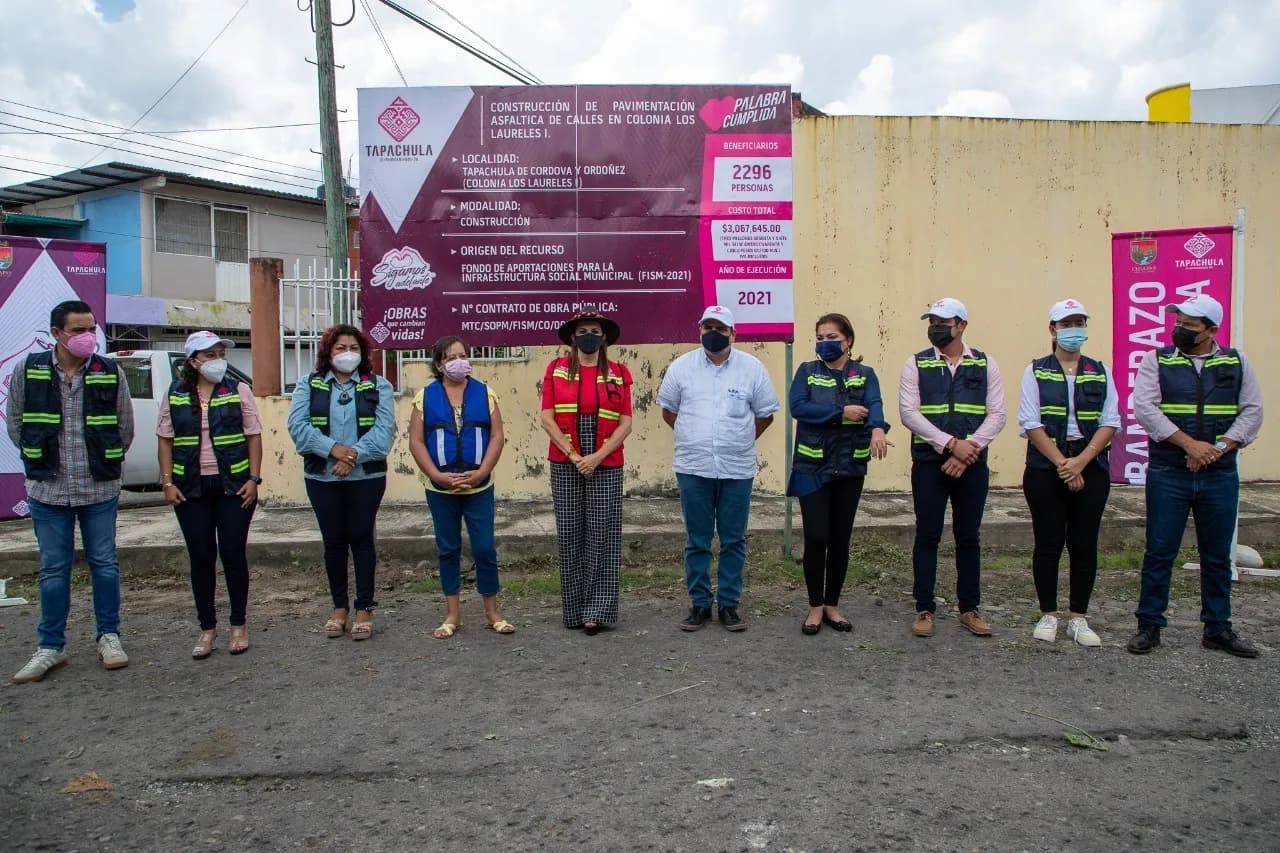 ROSY URBINA DA BANDERAZO DE NUEVAS OBRAS EN COLONIAS LAURELES 1 Y MARÍA CANDELARIA