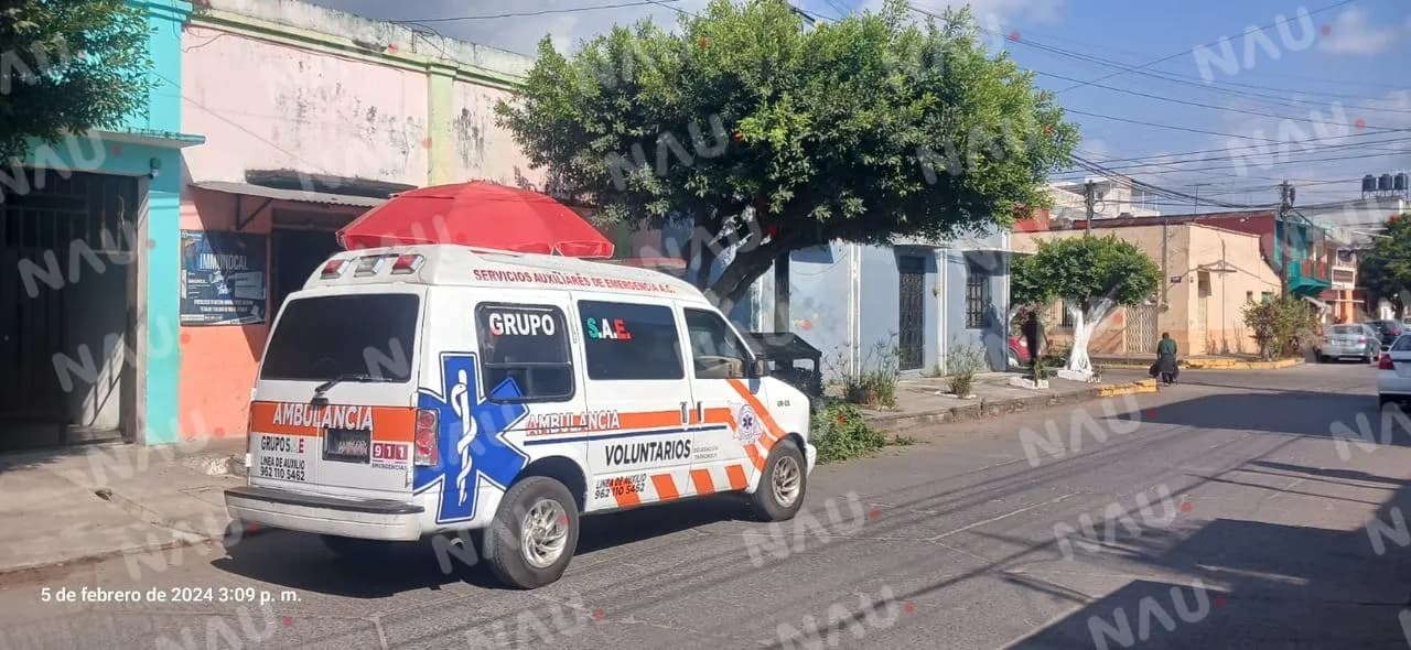 Hombre de 72 Años Sufre Lesiones Mientras Cortaba Ramas