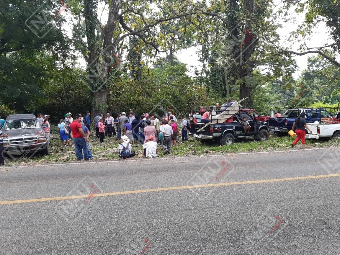 100 personas invaden predio en Tuxtla Chico