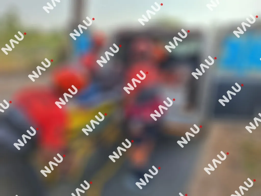 Accidente de motocicleta deja dos lesionados en el boulevard Akishino