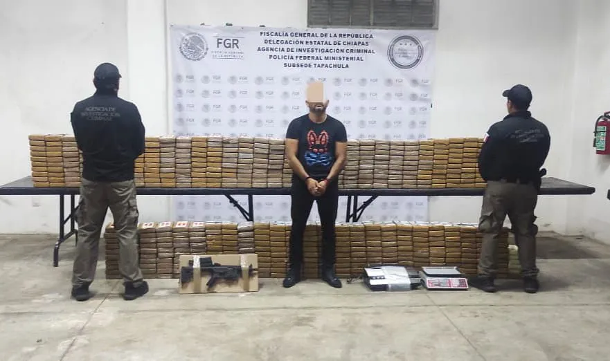 EN CATEO FGR ASEGURA MÁS 500 PAQUETES DE COCAÍNA EN CHIAPAS