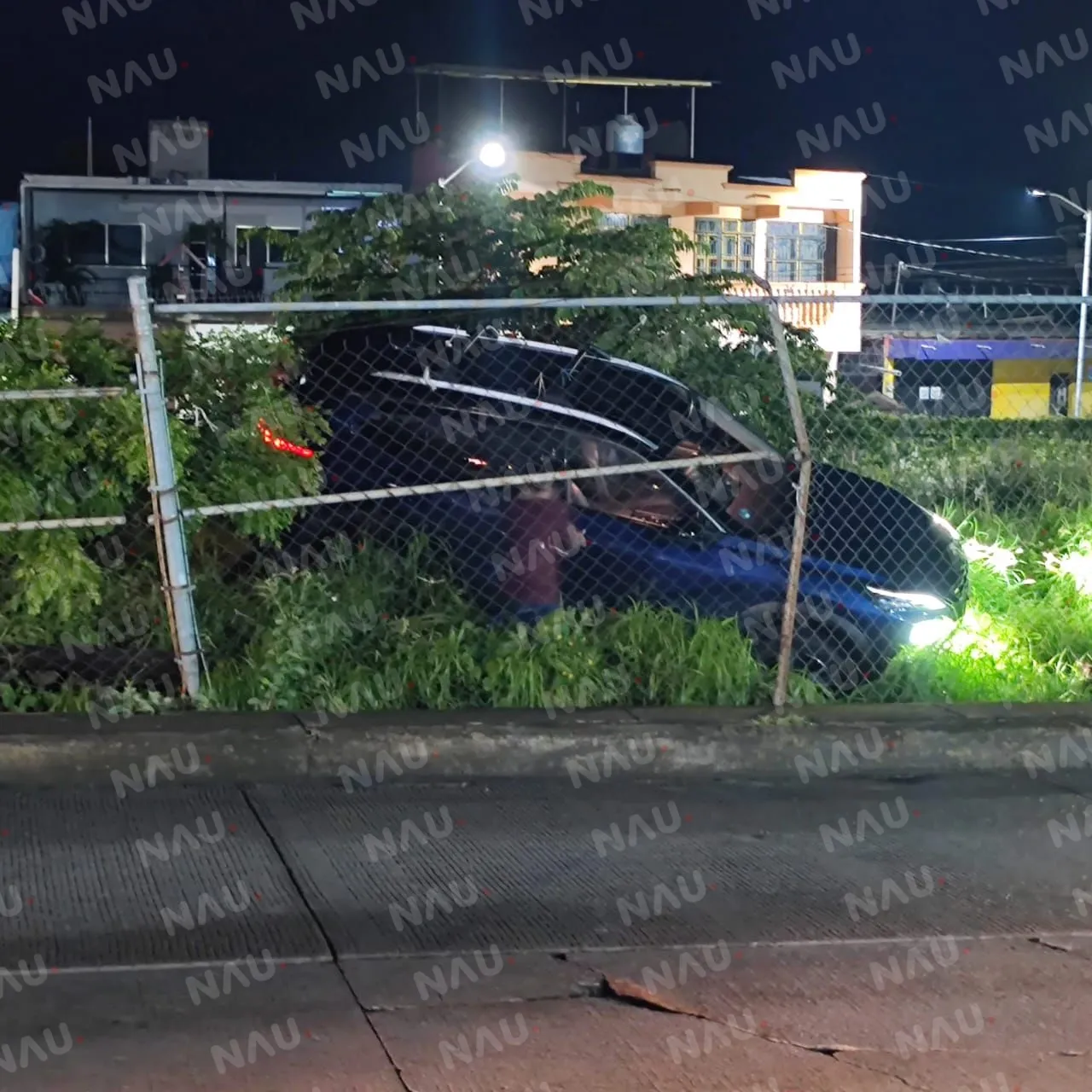 Accidente Automovilístico en Par Vial de la 7 Sur y 28 Oriente