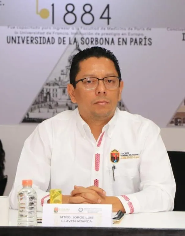 Fortalece Fiscalía estrategias para prevenir y combatir el delito de violencia familiar: Llaven Abarca