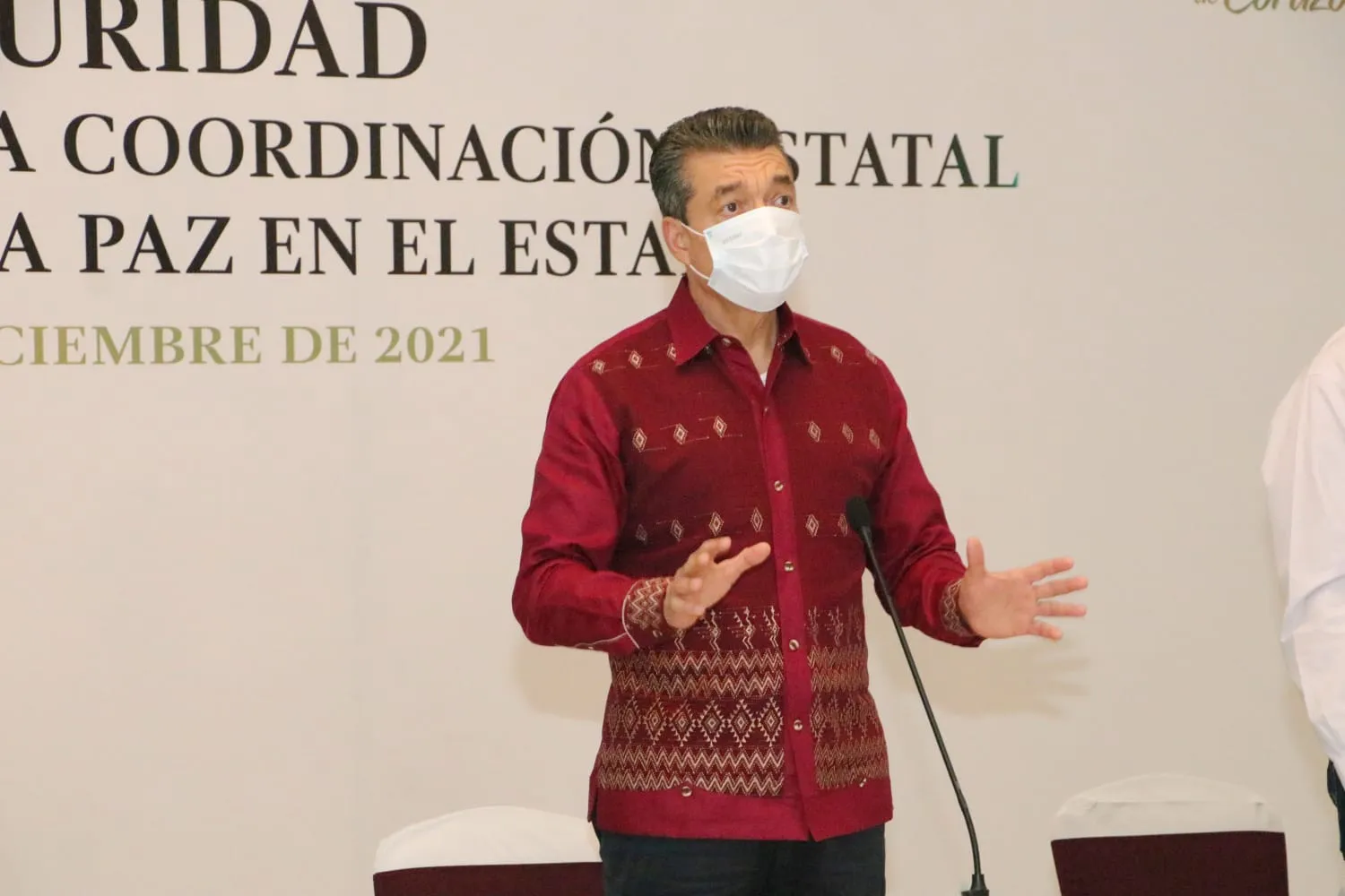Rutilio Escandón envía un abrazo fraternal y desea feliz Año Nuevo 2022 al pueblo de Chiapas