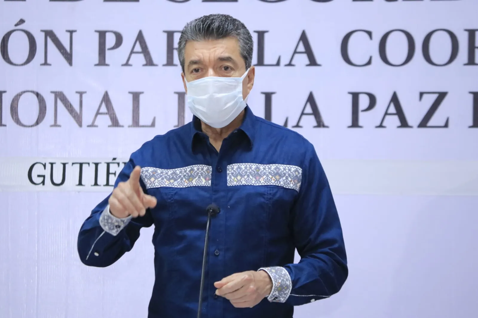 Exhorta Rutilio Escandón a la población a vacunarse y mantener medidas preventivas contra el COVID-19