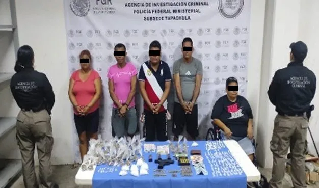 EN CATEO, FGR ASEGURA A CINCO PERSONAS, NARCÓTICO Y UN ARMA DE FUEGO EN CHIAPAS