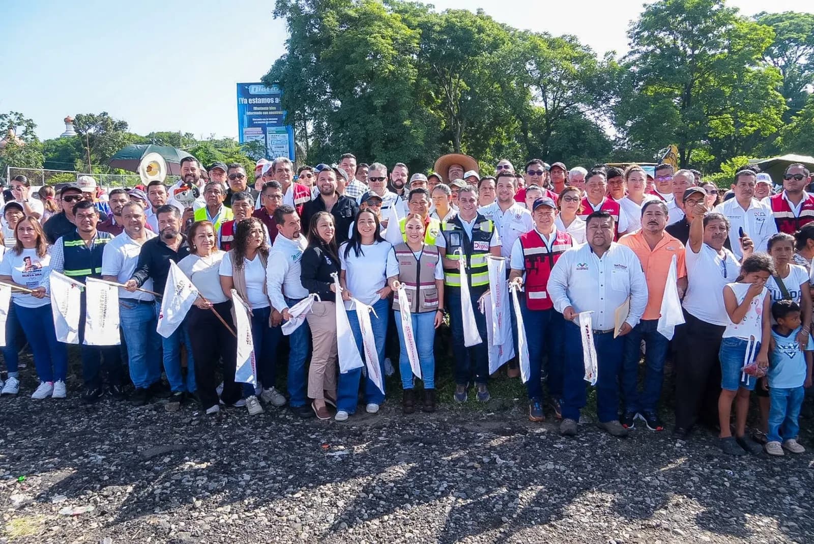 Tapachula trabaja con voluntad por una ciudad más digna: Yamil Melgar
