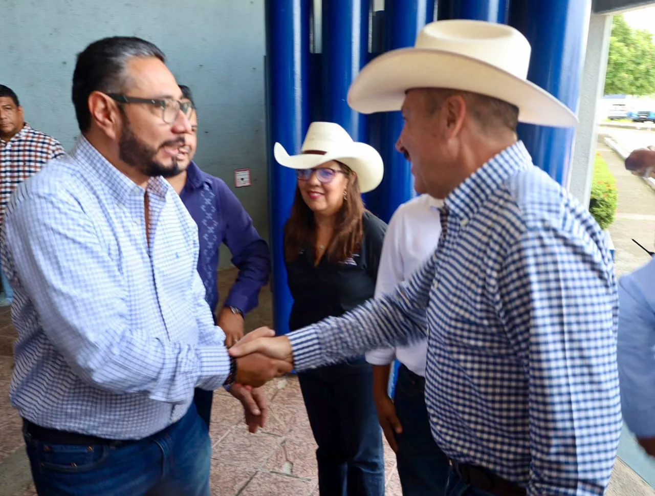Con responsabilidad y atención, Tuxtla Chico se suma a la estrategia emergente contra el gusano barrenador