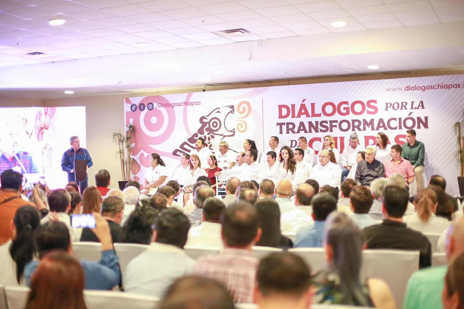 El diálogo, la palabra común, fundamental para el desarrollo de Chiapas: ERA