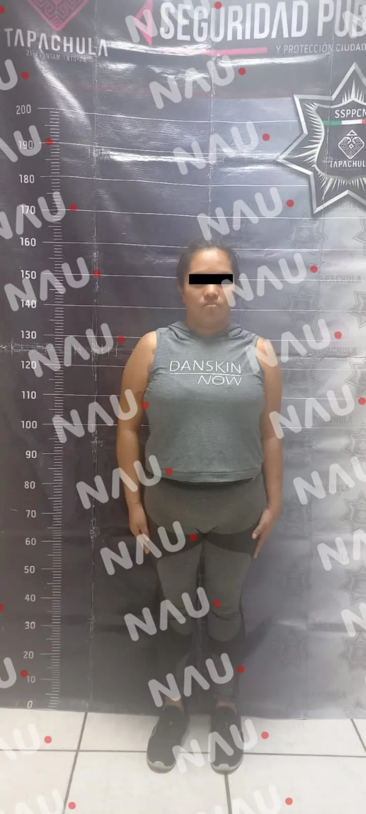 Detienen a una mujer acusada de robo de una tienda departamental