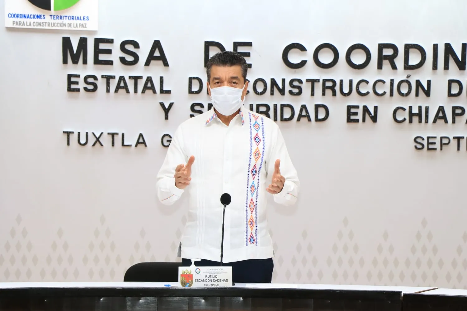 Aeronaves oficiales se usan para atender emergencia sanitaria en zonas de difícil acceso: Rutilio Escandón
