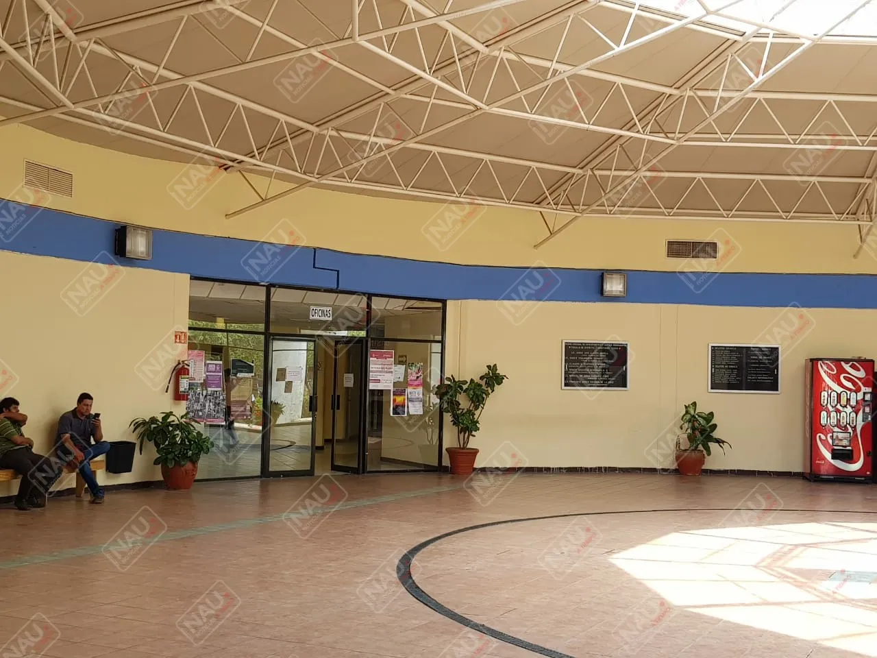 Roban vehículo del fraccionamiento los Cedros