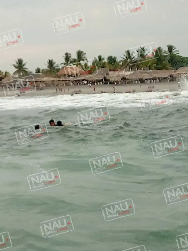 Se salvaron de morir ahogados en Playa San Benito