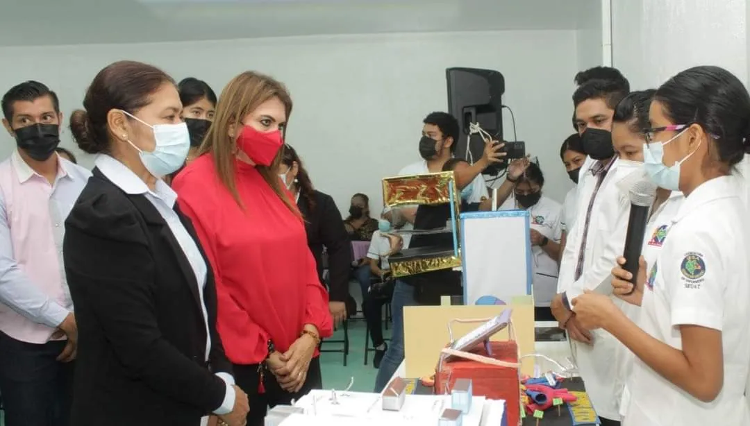 ROSY URBINA REFRENDA COMPROMISO POR EL DESARROLLO DE LAS JUVENTUDES