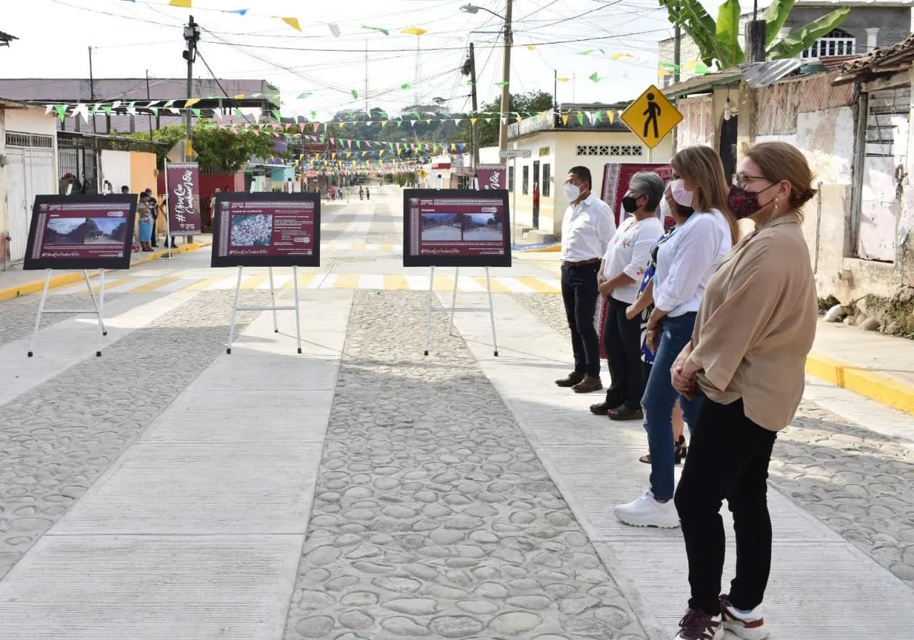 COLONOS DE LAS AMÉRICAS AGRADECIERON AL AYUNTAMIENTO DE TAPACHULA POR CALLES DIGNAS