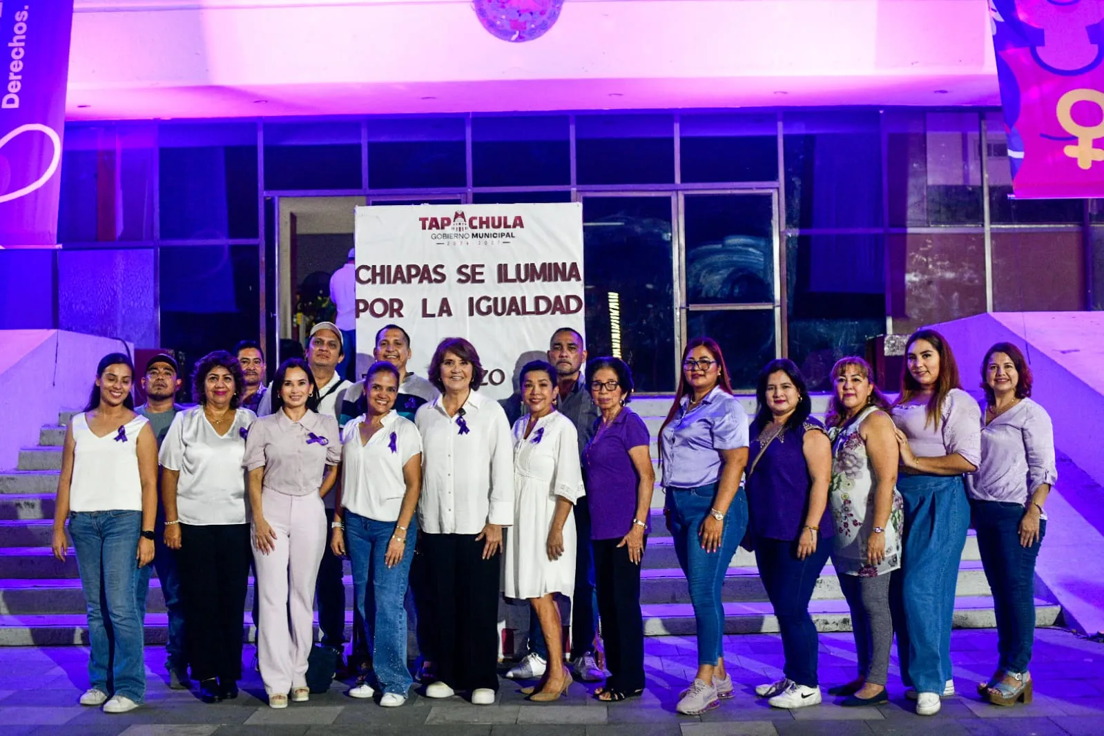Ayuntamiento de Tapachula se suma a la iniciativa “Chiapas se ilumina por la igualdad”