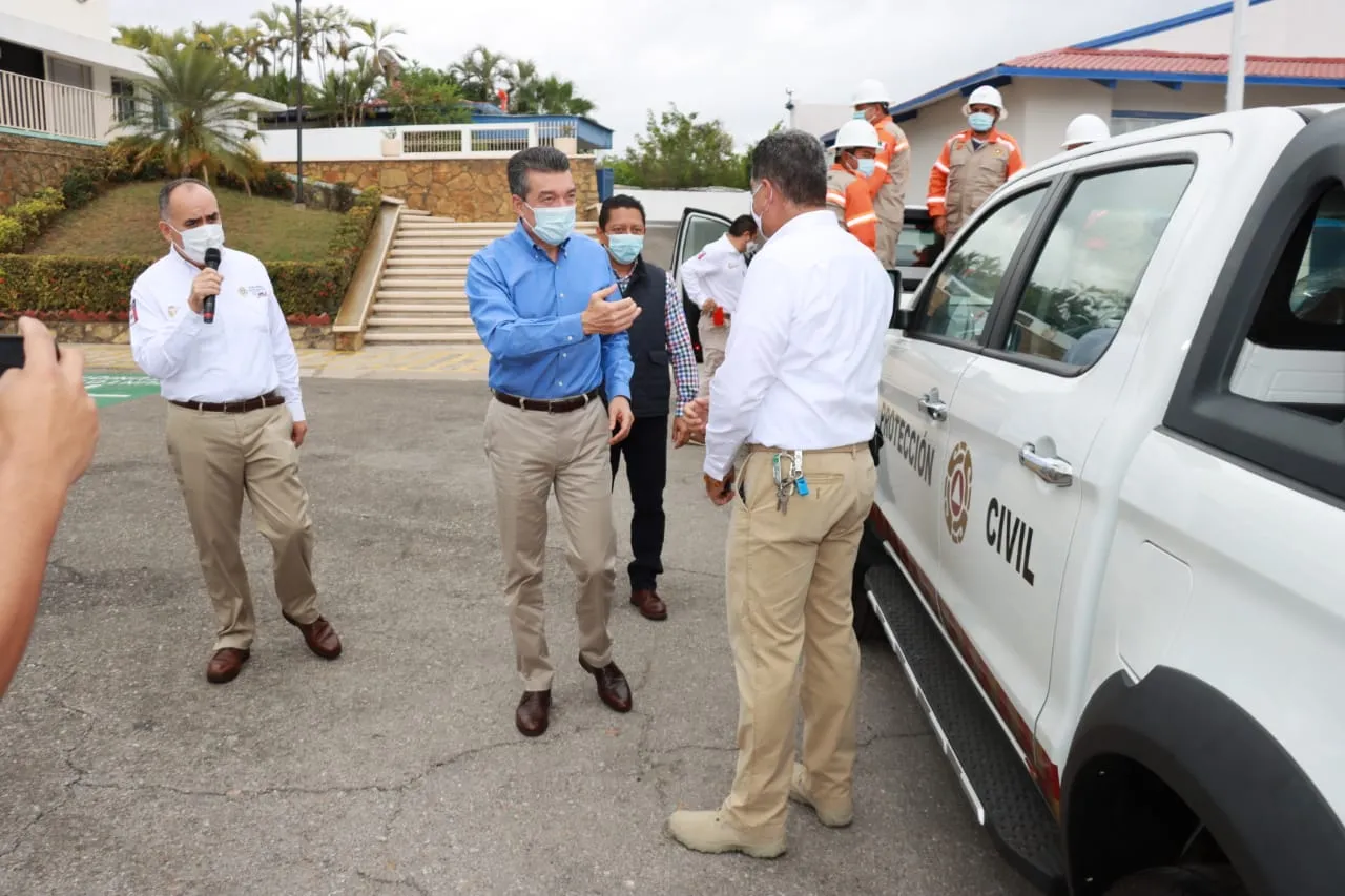 Mejoran parque vehicular y equipo para reforzar la protección civil en Chiapas