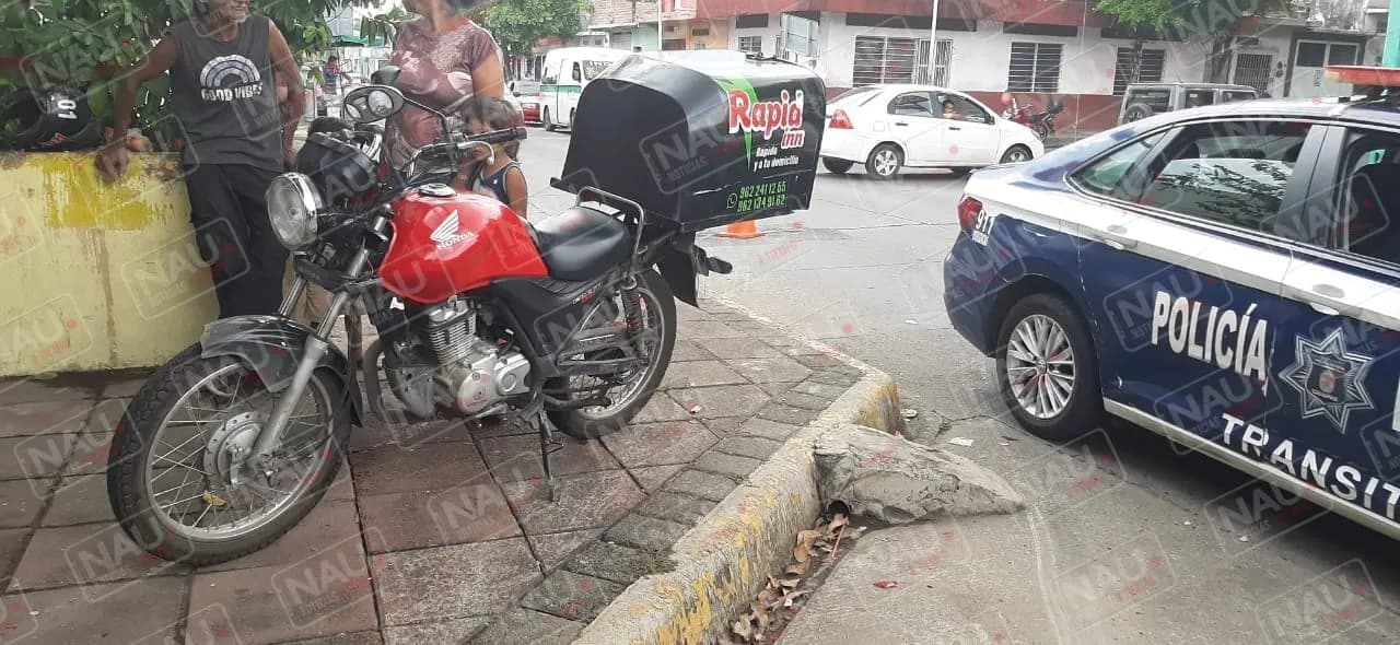 Choque múltiple deja solo daños
