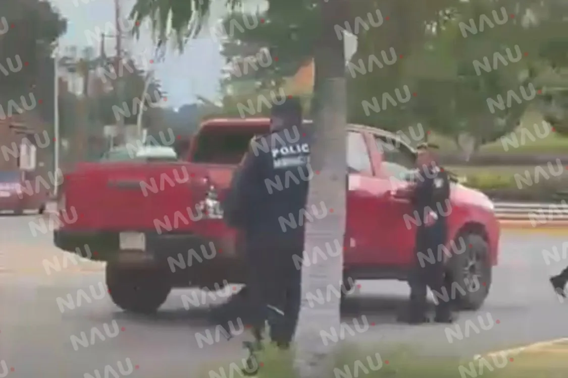 Policía Municipal recupera camioneta robada tras persecución en Tapachula