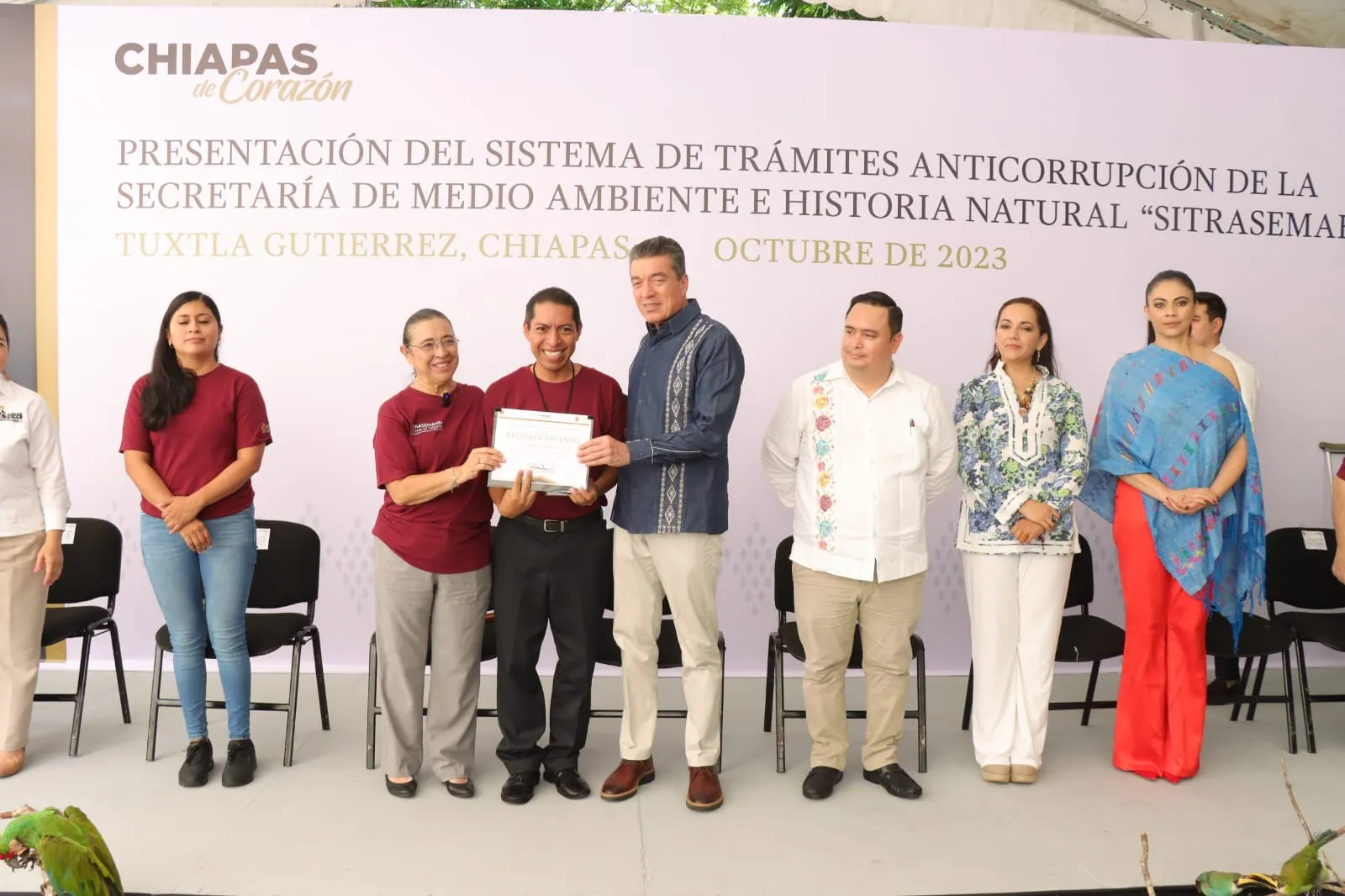 Atestigua Rutilio Escandón la presentación del Sistema de Trámites Anticorrupción de la Semahn