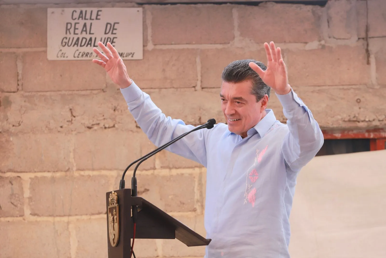 Inaugura Rutilio Escandón calles en la Colonia Cerro de Guadalupe, en Tuxtla Gutiérrez