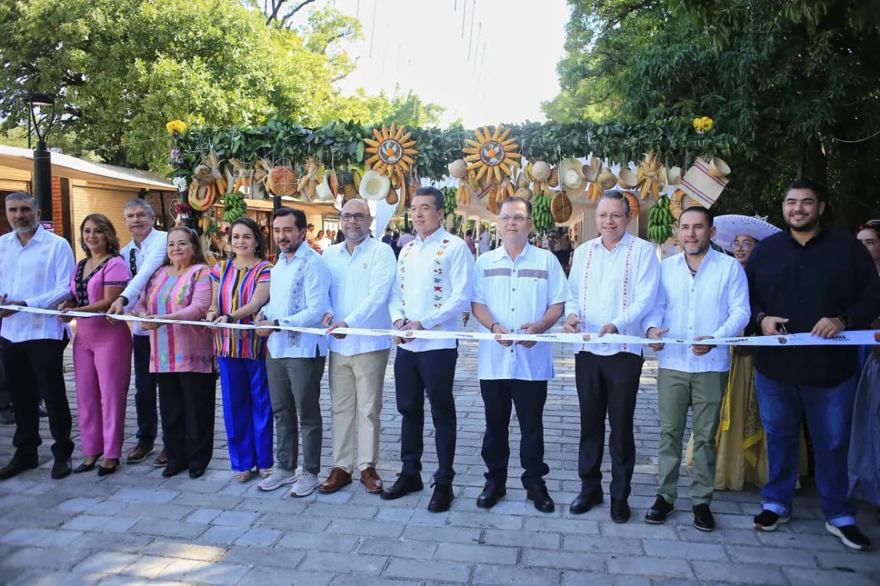 Inaugura Rutilio Escandón el Festival Coyatoc 2023, La Fiesta Zoque de Chiapas, en Tuxtla Gutiérrez
