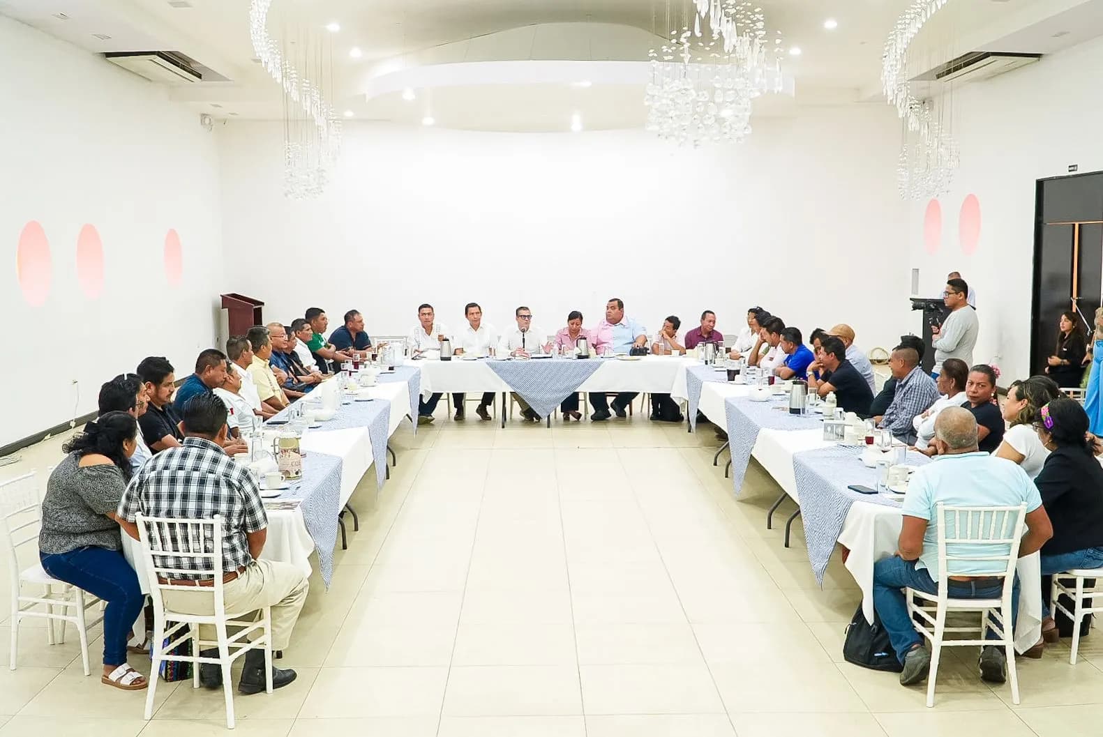 Gobernar es escuchar, comprender y actuar: Yamil Melgar