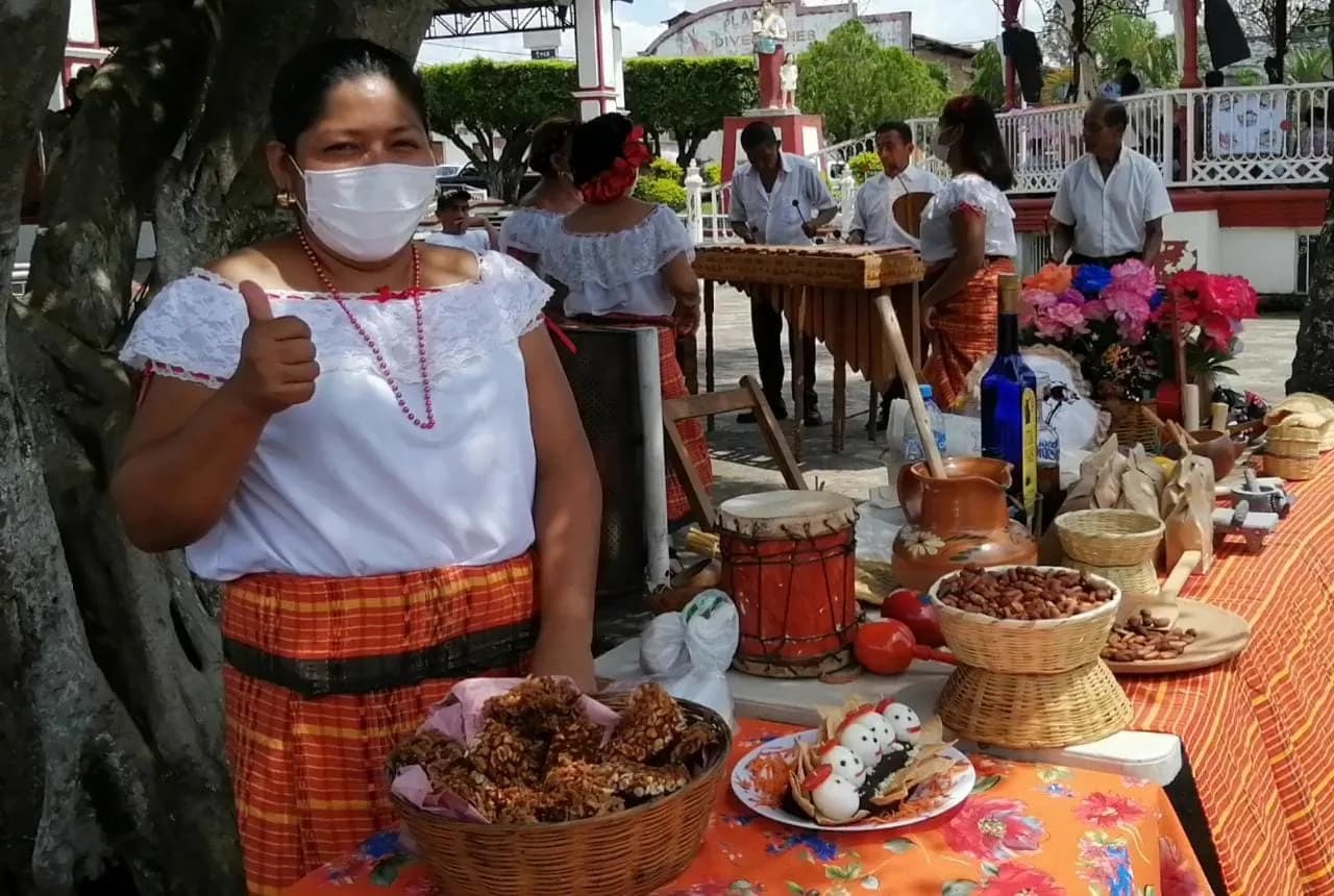 Ayuntamiento de Tuxtla Chico lanza el programa “Viernes de Artesanías”