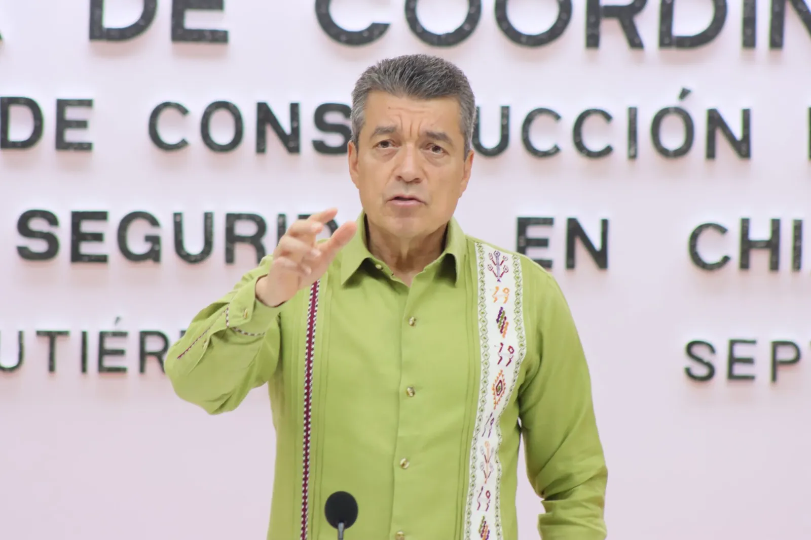 Rutilio Escandón pide alejarse de ríos y montañas ante riesgo de inundaciones y deslaves por lluvias