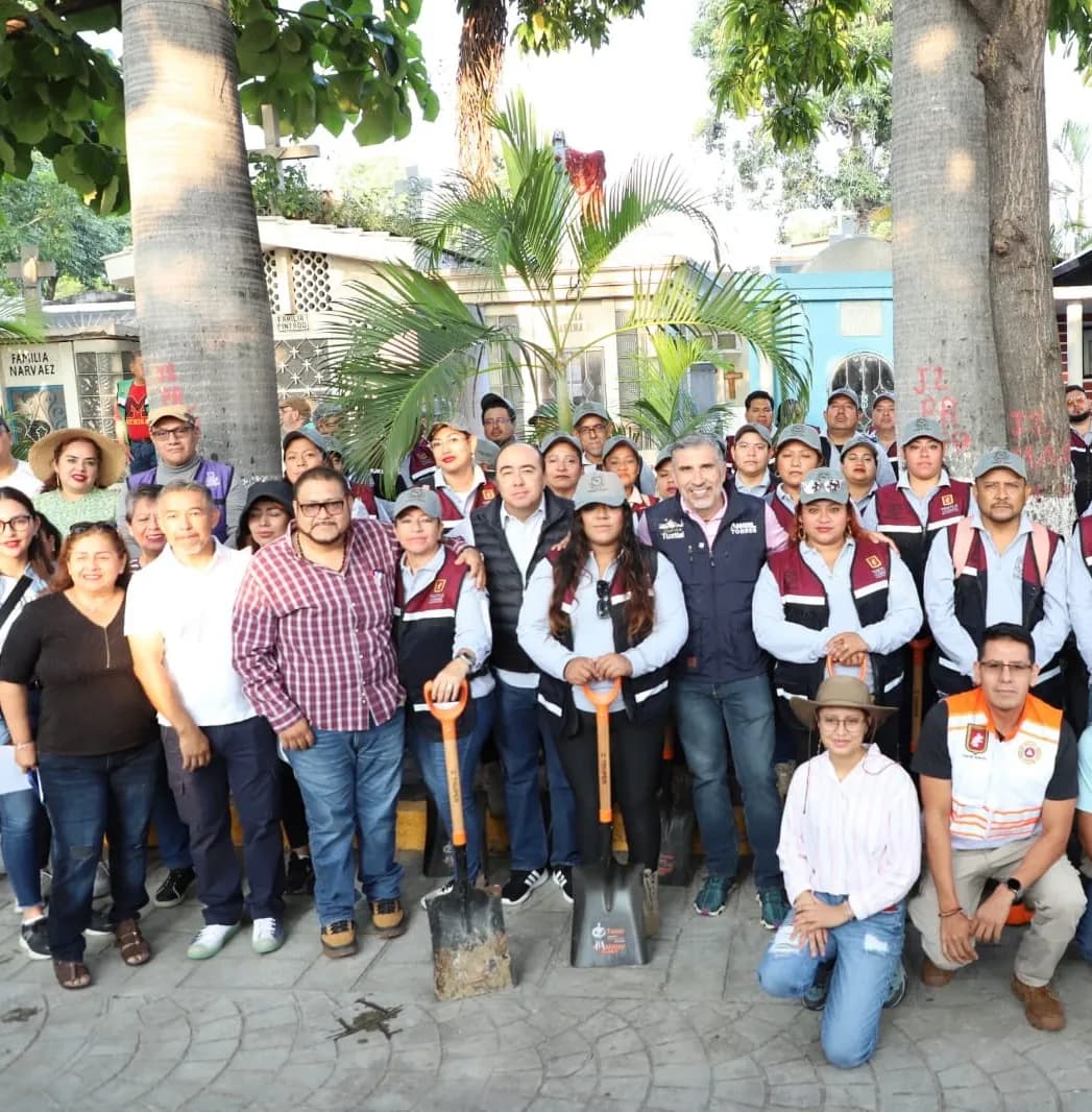 Angel Torres pone en marcha Operativo Limpieza en Panteones de Tuxtla