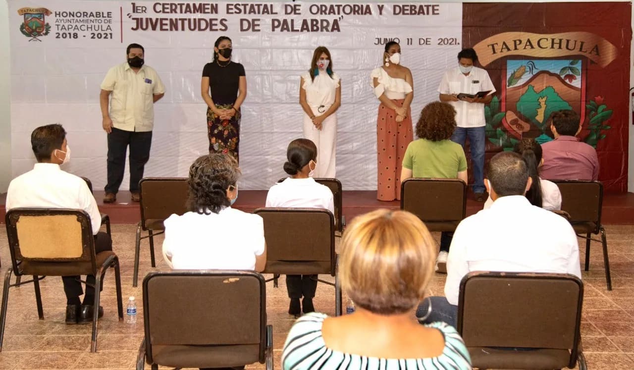 ALCALDESA DE TAPACHULA, ATESTIGUA PRIMER CERTAMEN ESTATAL DE ORATORIA Y DEBATE “JUVENTUDES DE PALABRA”
