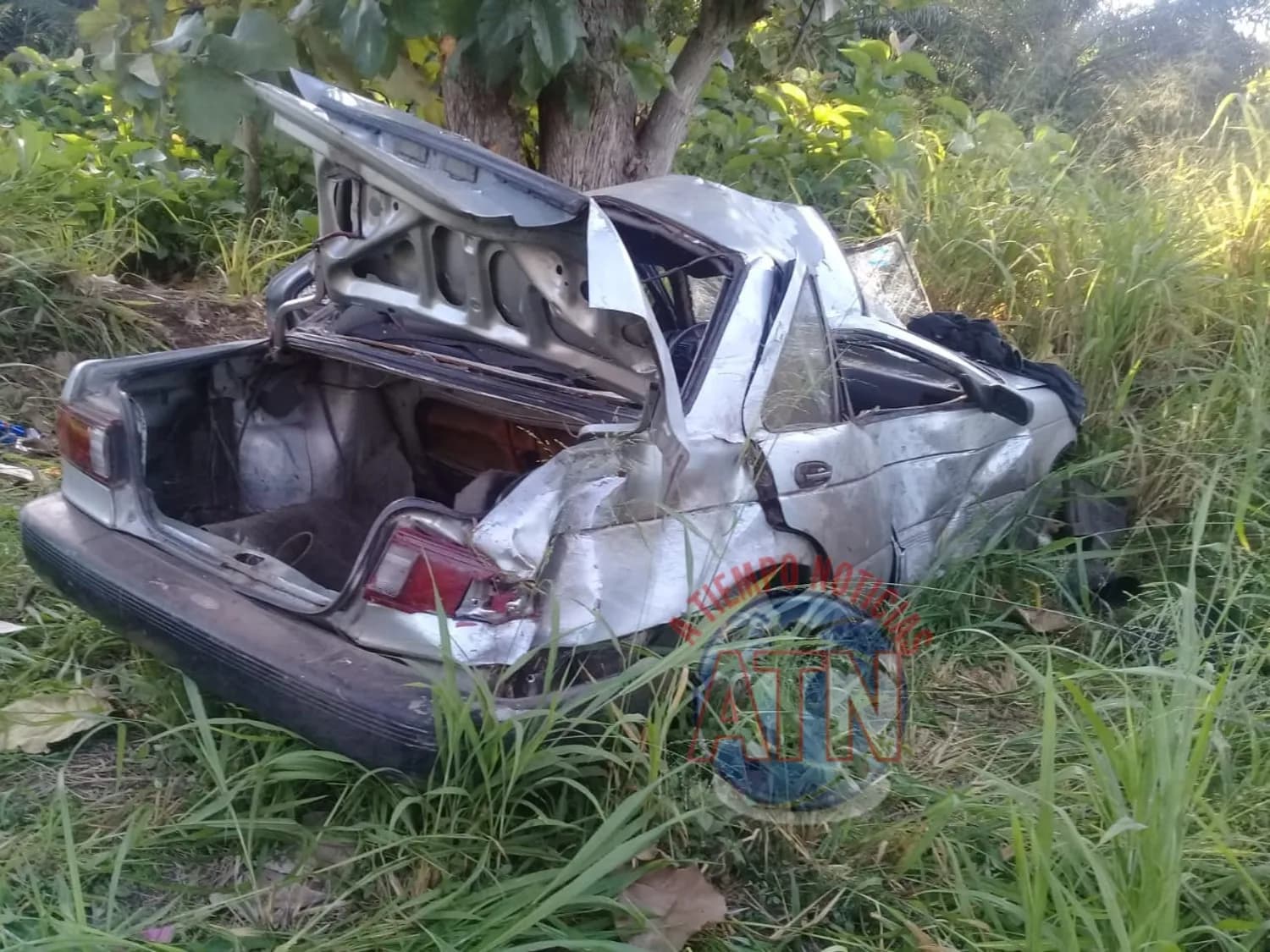Tres lesionados en accidente de tránsito en Carretera a Puerto Madero