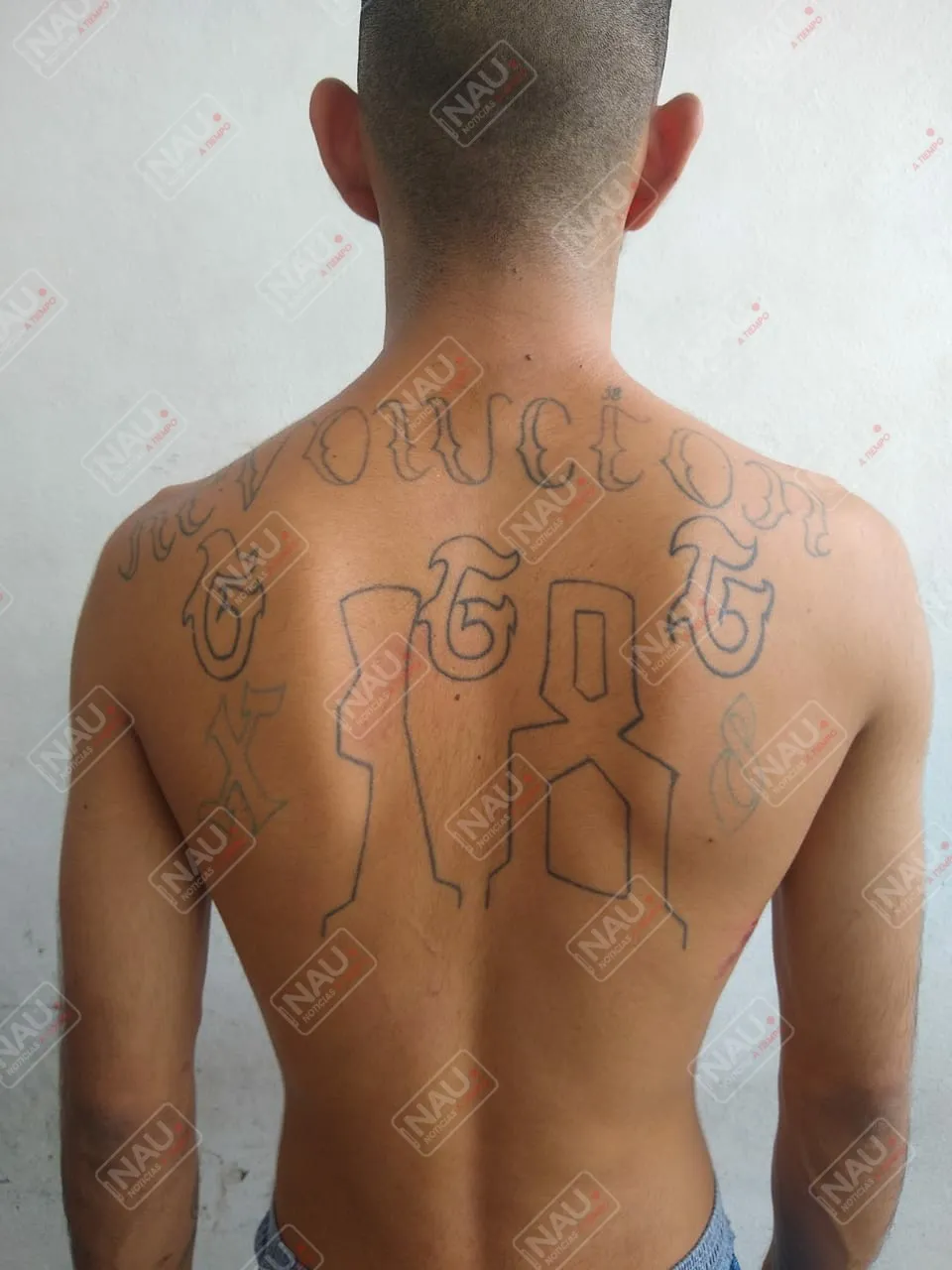Jefe de la Banda Barrio 18 revolucionario, fue detenido junto con otra persona con marihuana