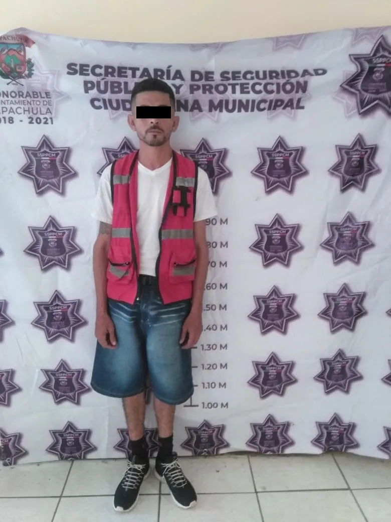 POLICÍAS MUNICIPALES DETIENEN A SUJETO POR EL DELITO DE VIOLENCIA FAMILIAR