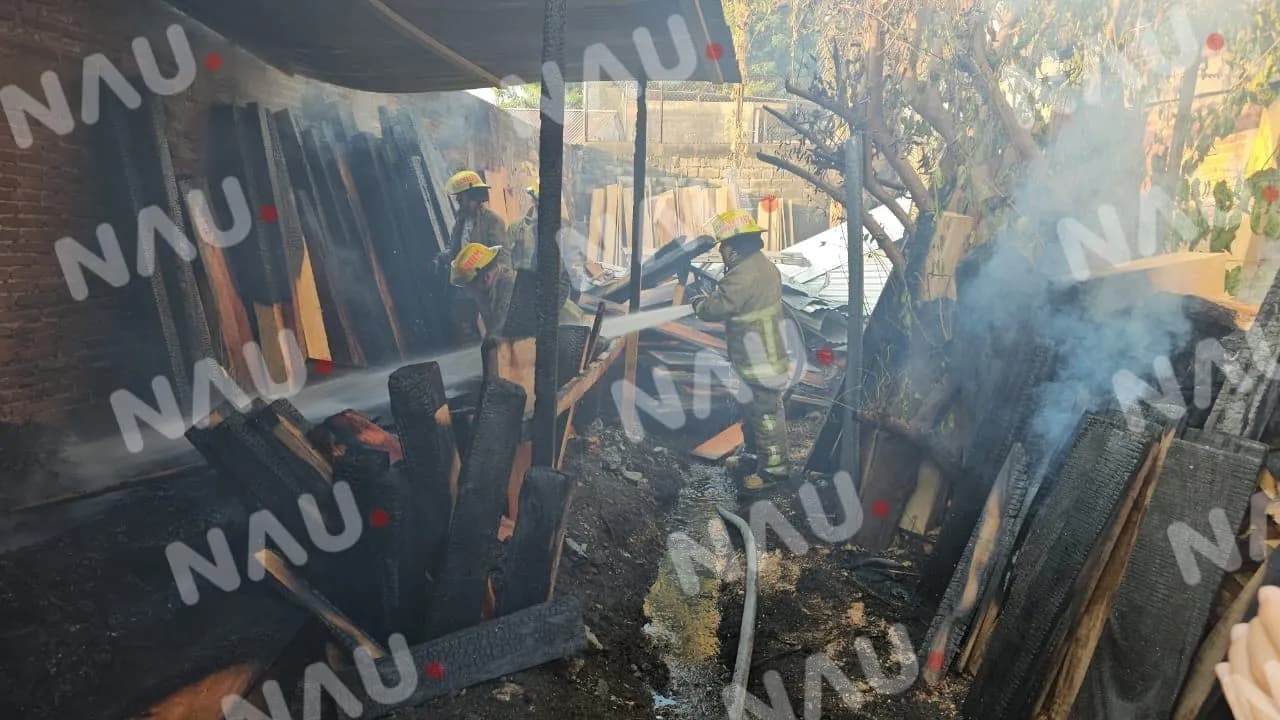 Se incendia bodega de madera en Tapachula