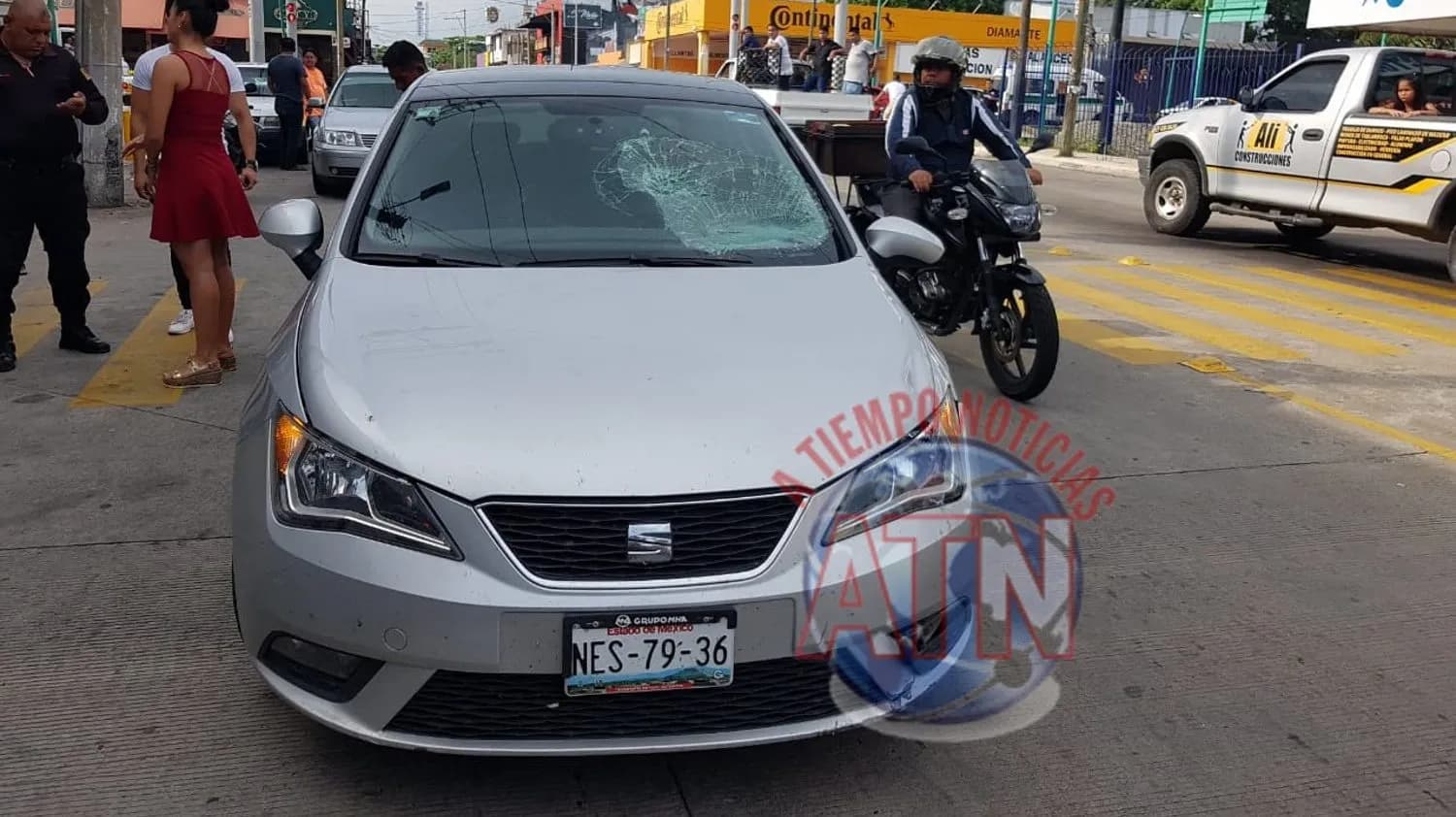 Ciclista lesionado al ser impactado por un vehículo