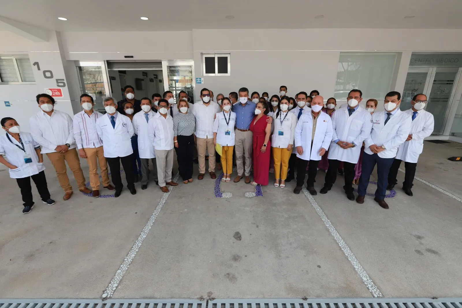 Centro Médico Integral y Hospitalario CASO se suma al progreso de Tuxtla Gutiérrez: Gobernador