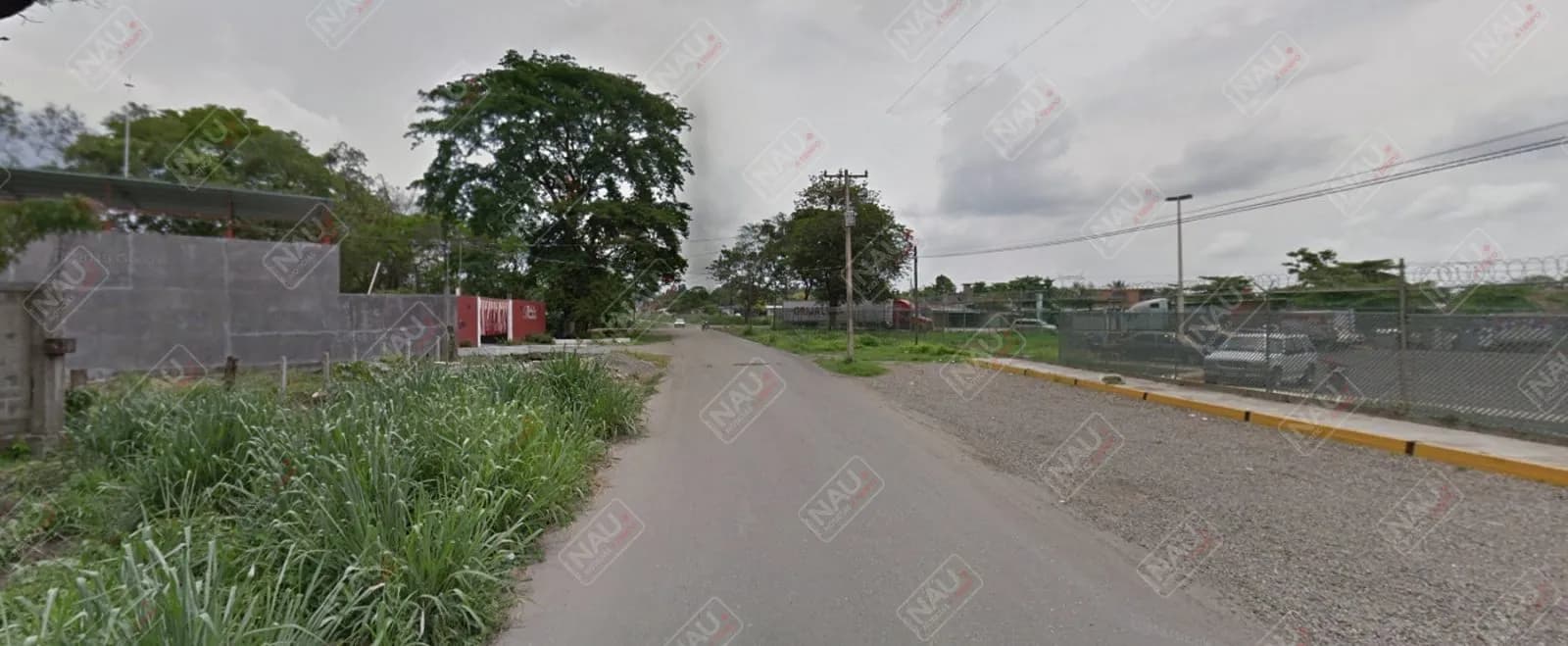 En asalto con violencia roban a empleado del banco Azteca